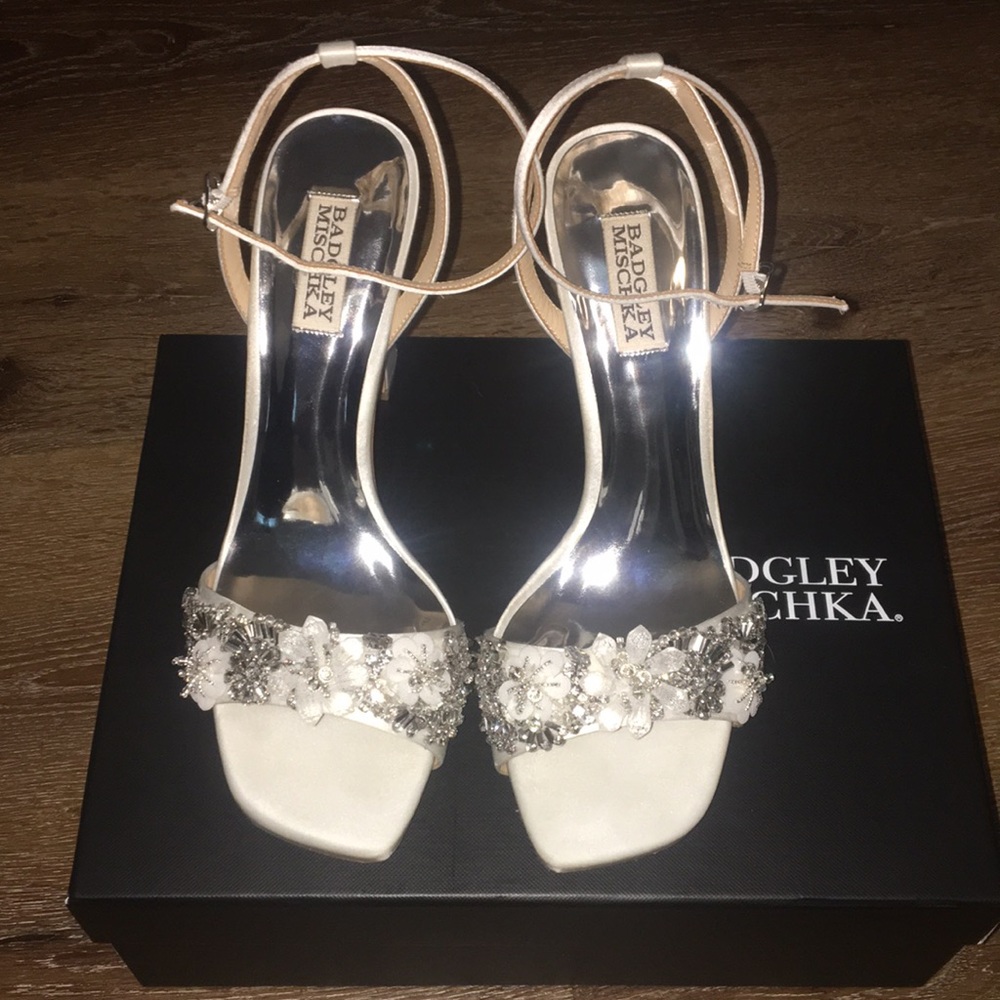 Badgley Mischka ‘Alexa’ Shoes